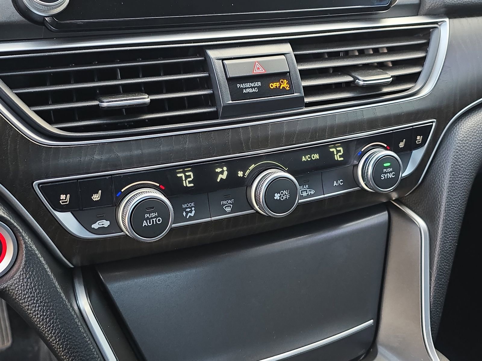 Used 2021 Honda Accord Touring image 27