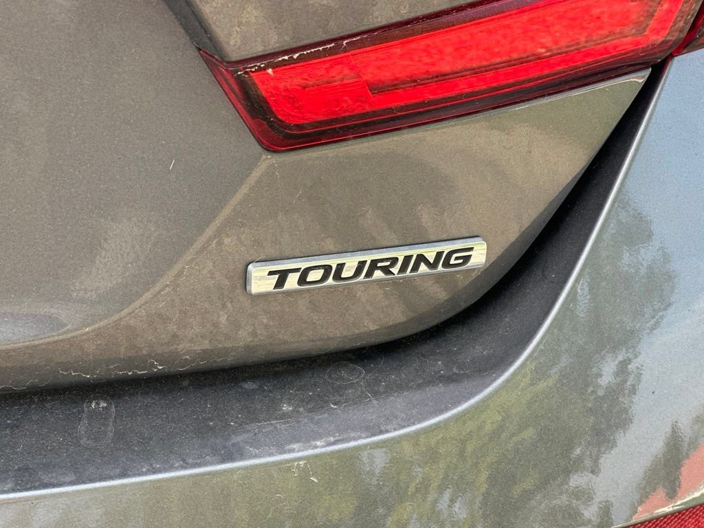 Used 2018 Honda Accord Touring image 4