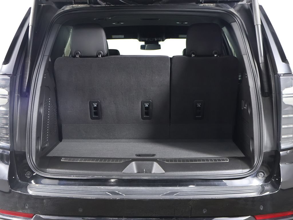 Used 2025 Chevrolet Tahoe RST w/ Comfort Package AWD/4WD image 24