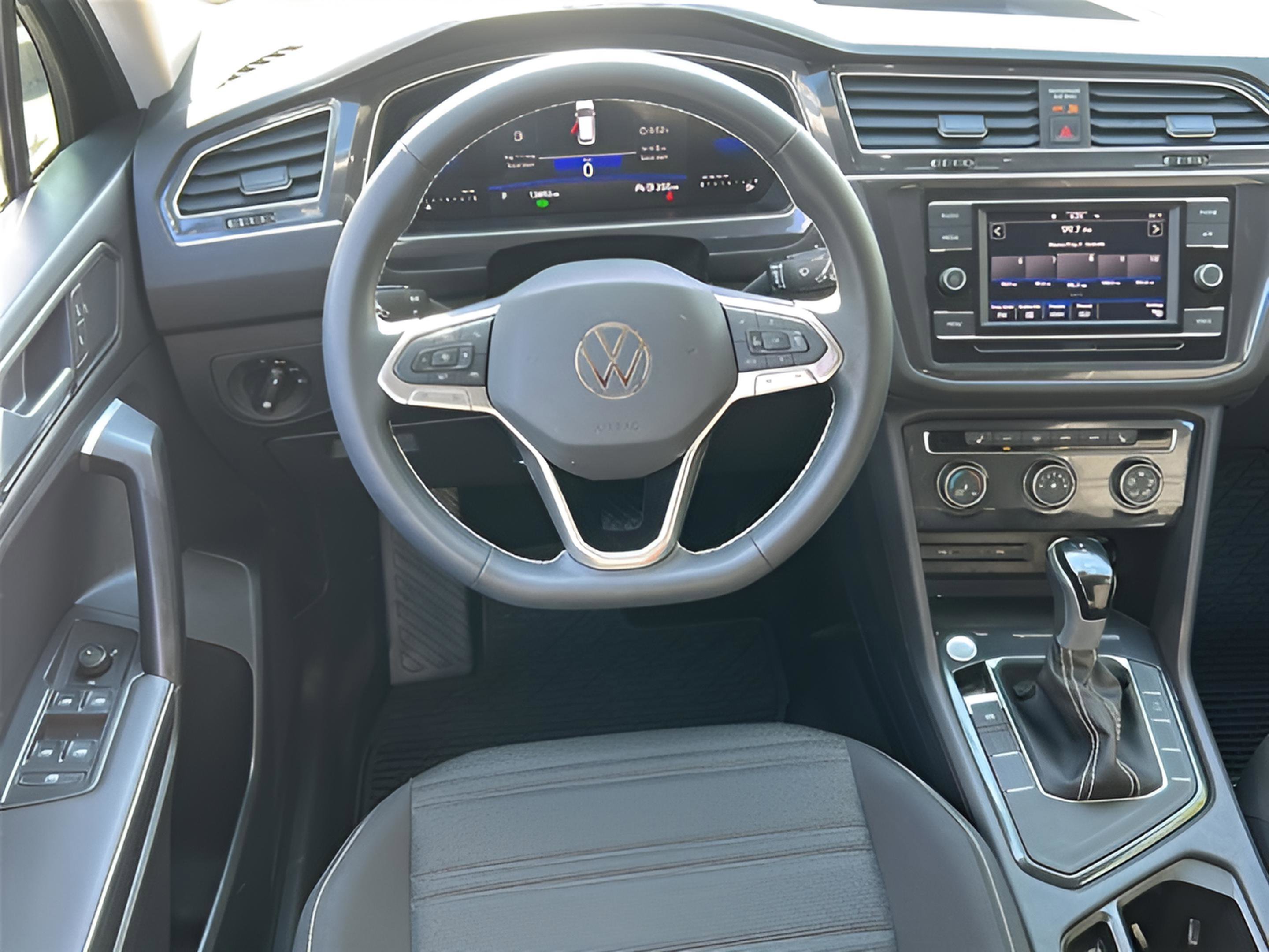 Used 2024 Volkswagen Tiguan S FWD image 15