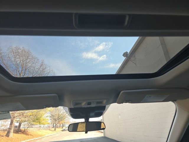 New 2025 Ford Maverick Lariat w/ Black Appearance Package image 15