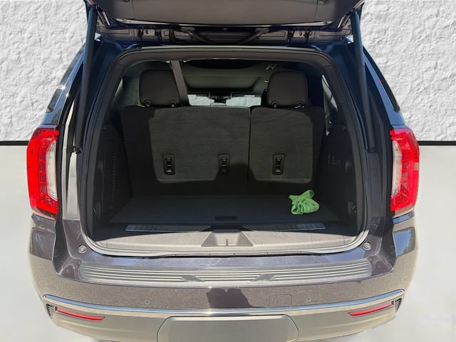 Used 2024 GMC Yukon AT4 w/ Max Trailering Package AWD/4WD image 9