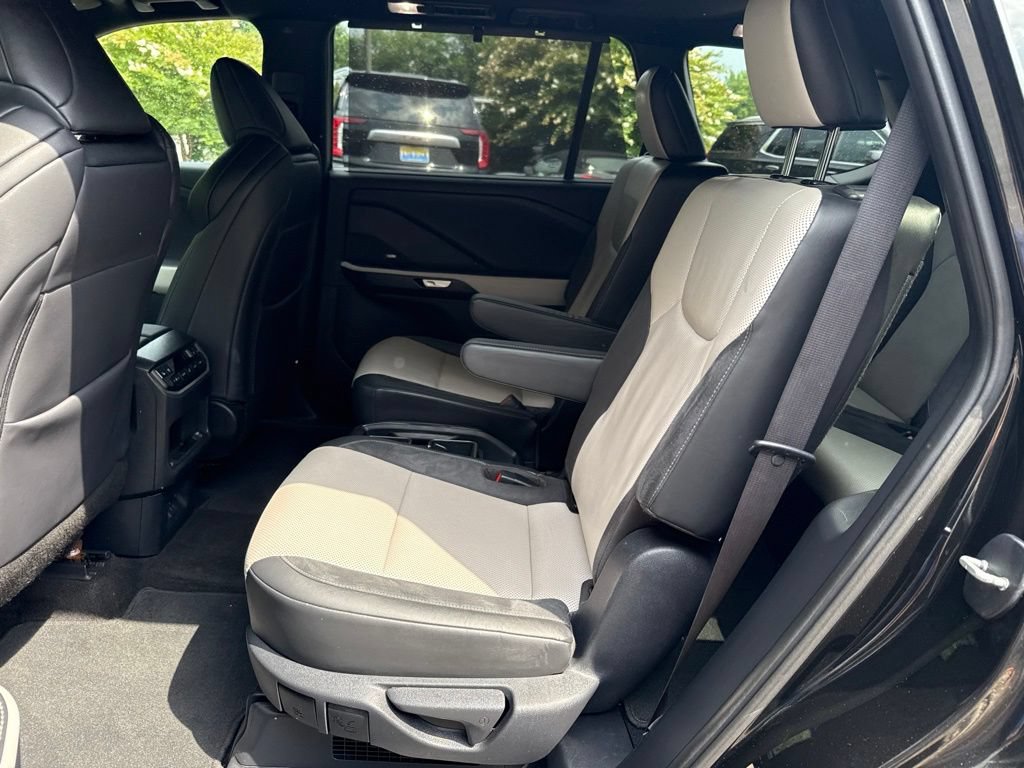 Used 2024 Lexus TX 500h AWD w/ Technology Package image 42
