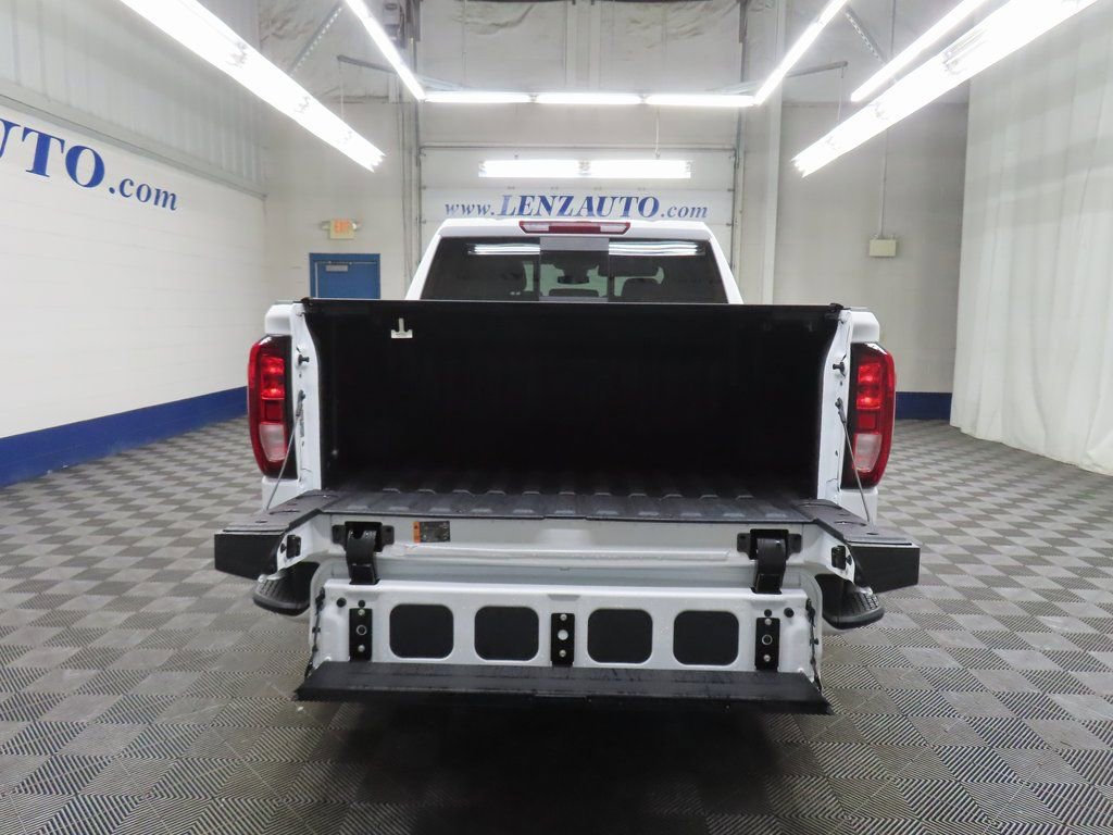 Used 2025 GMC Sierra 1500 Elevation w/ Elevation Premium Package AWD/4WD image 40