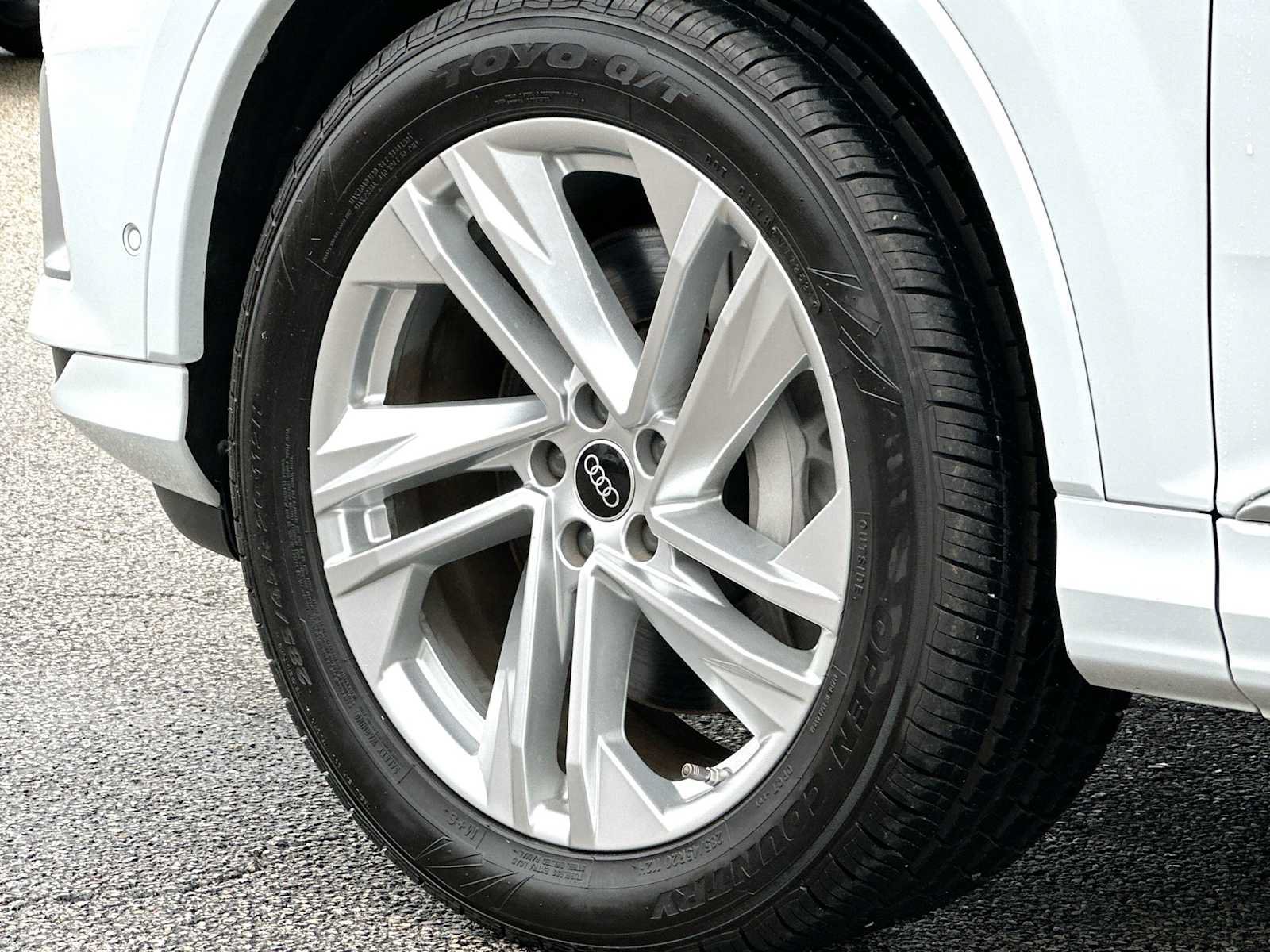 Used 2023 Audi Q7 3.0T Premium Plus AWD/4WD image 11