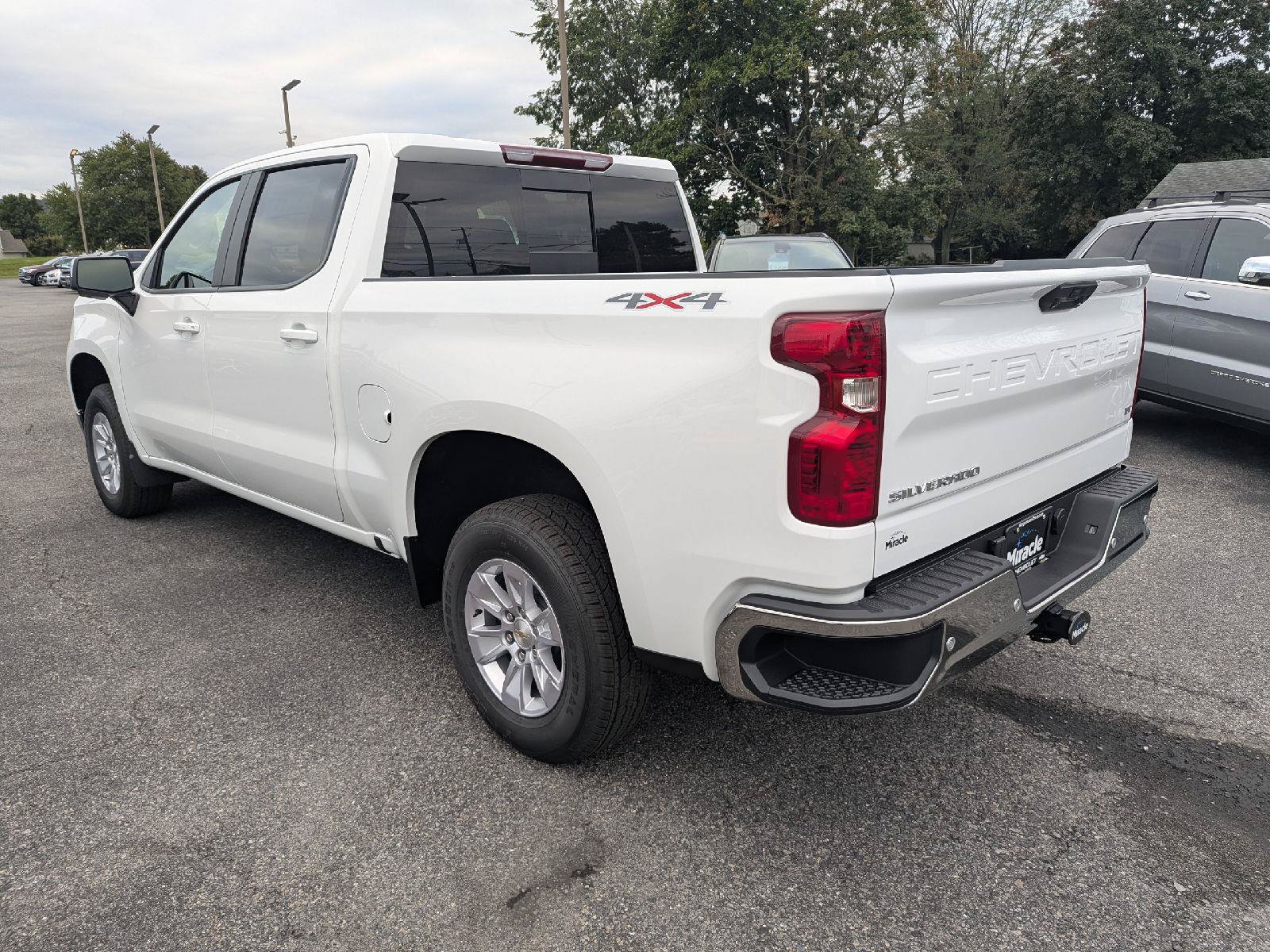 New 2026 Chevrolet Silverado 1500 LT w/ Safety Package AWD/4WD image 29