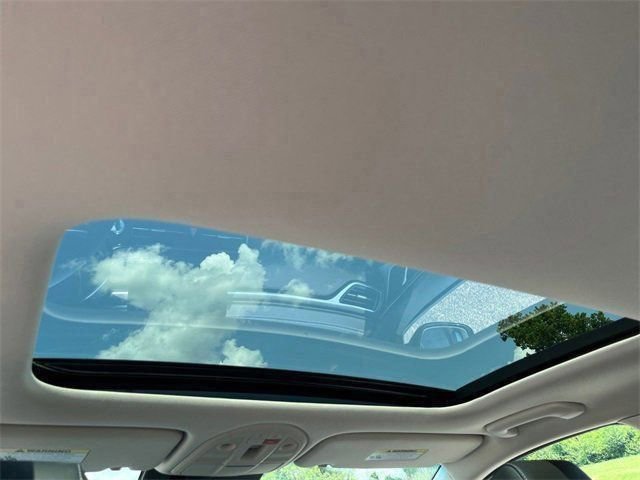 Used 2026 Genesis G70 2.5T Prestige image 30