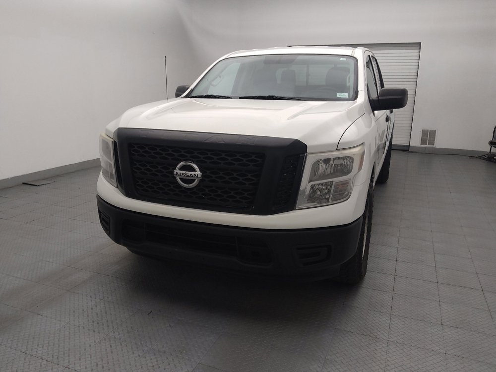 Used 2017 Nissan Titan S AWD/4WD image 15