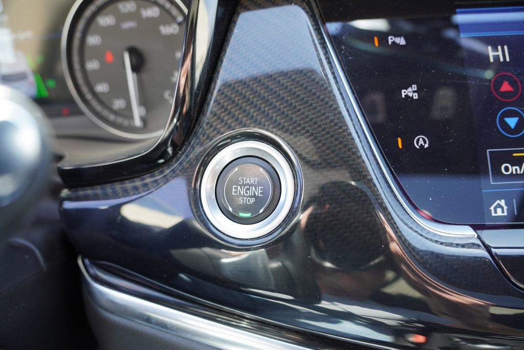 Used 2022 Cadillac XT6 Sport w/ Technology Package image 37