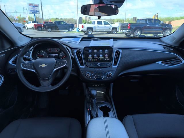 Used 2024 Chevrolet Malibu LT w/ Sport Edition FWD image 15