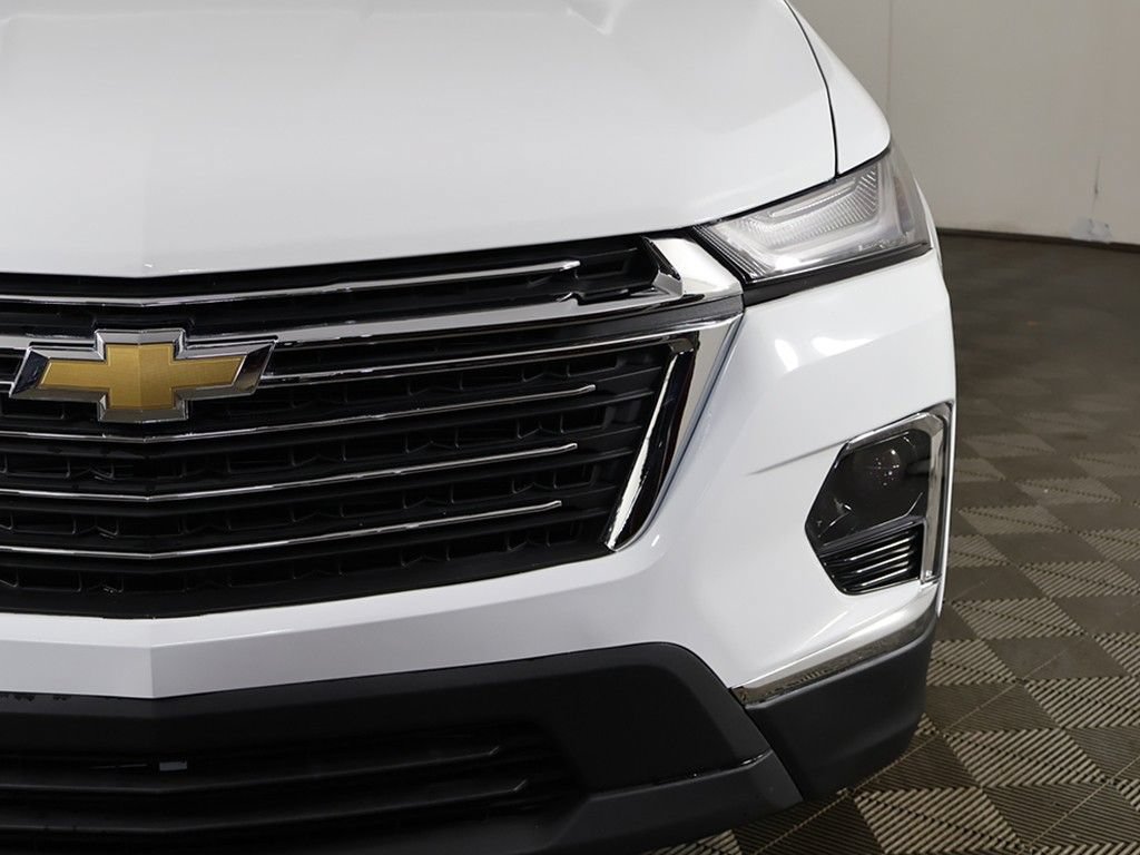 Used 2022 Chevrolet Traverse LT AWD/4WD image 14