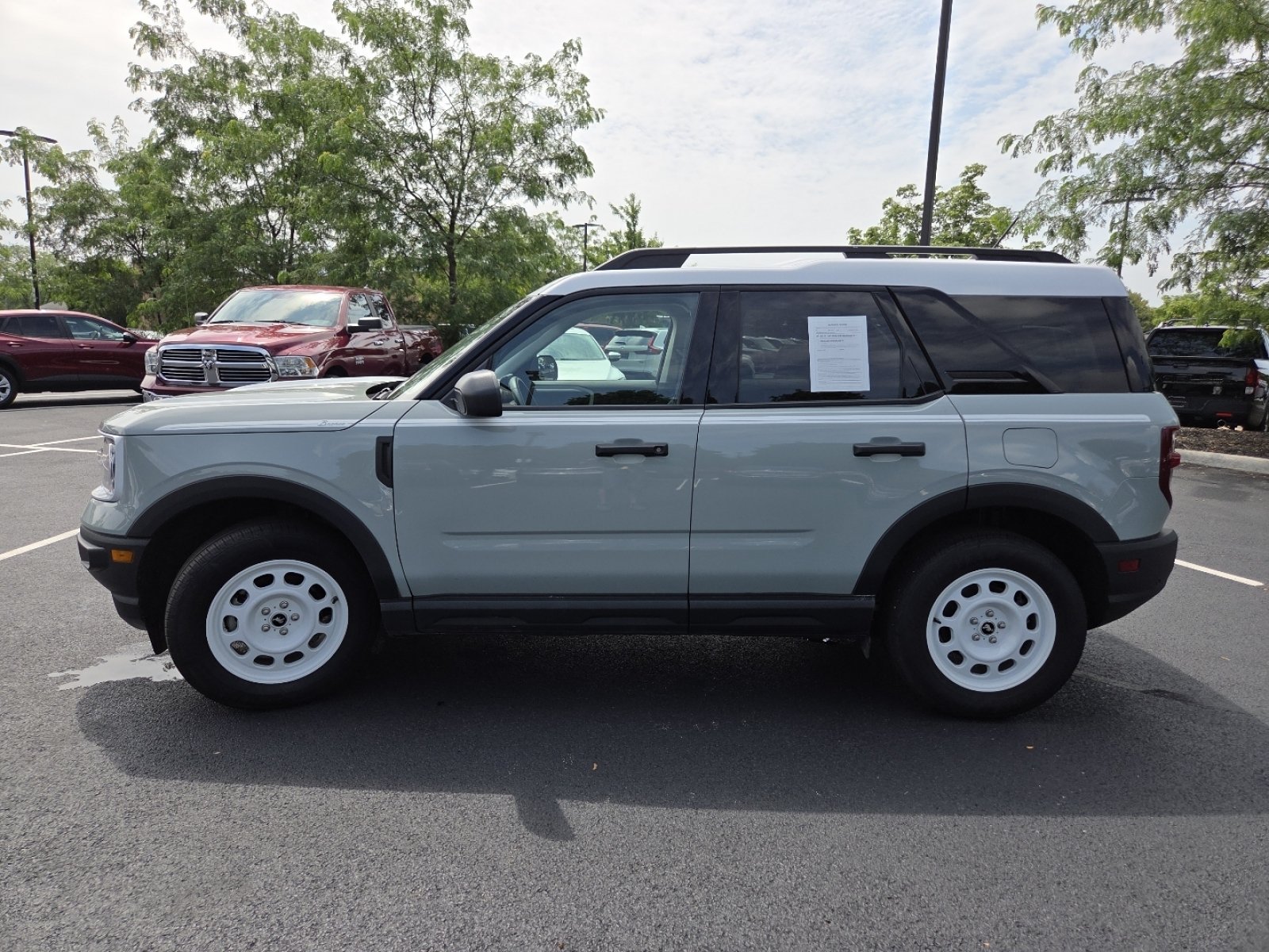 Used 2024 Ford Bronco Sport Heritage w/ Heritage Convenience Package AWD/4WD image 17