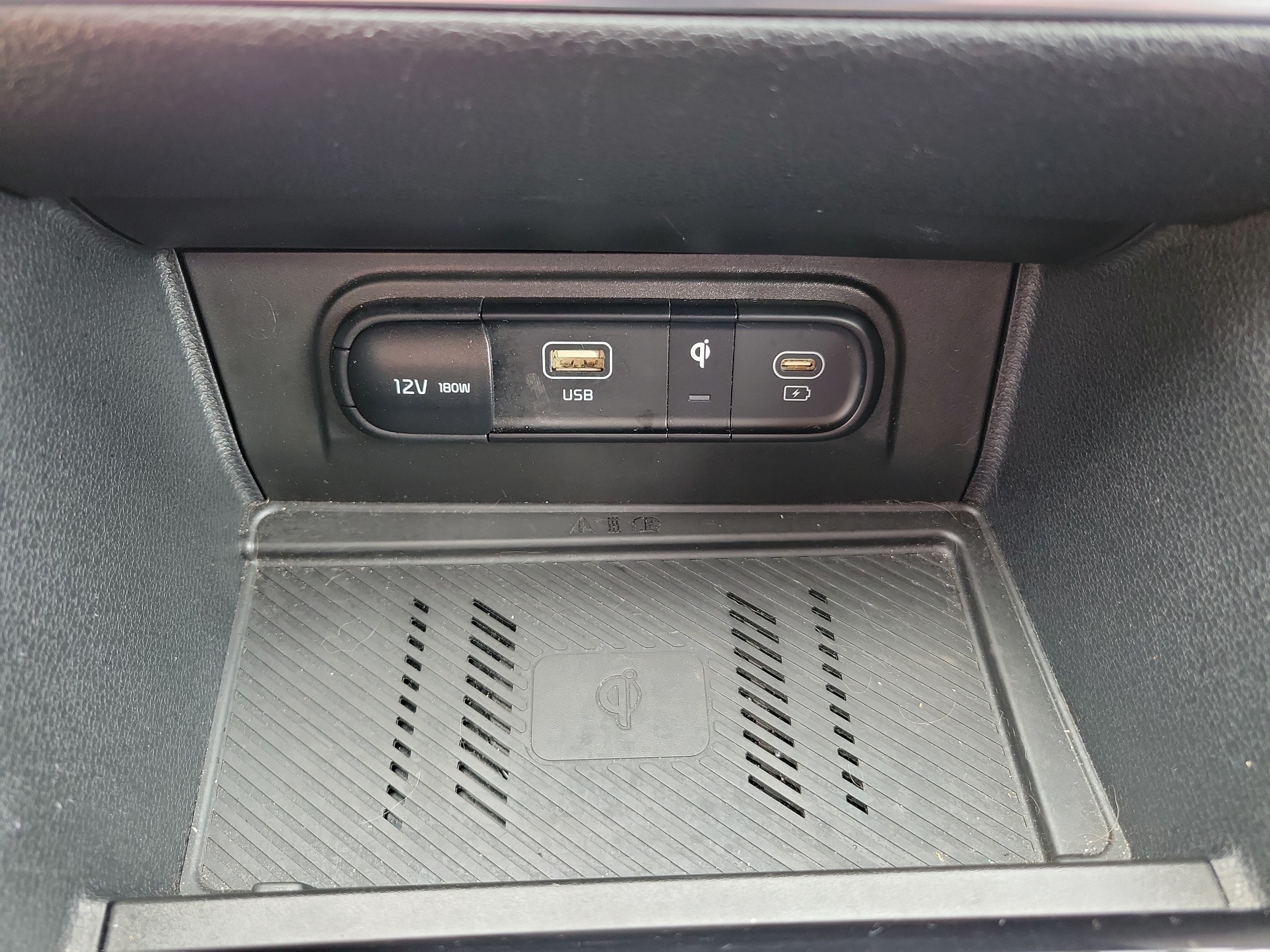 Used 2023 Kia Sportage EX FWD image 12