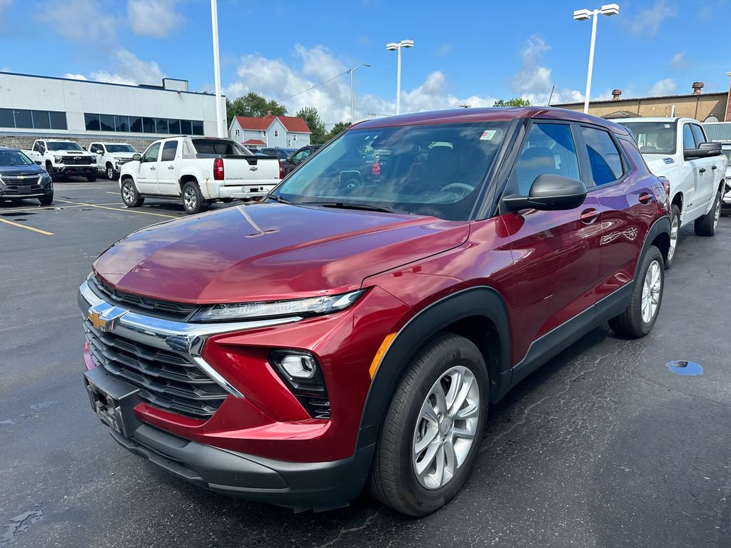 Used 2024 Chevrolet TrailBlazer LS w/ LS Convenience Package FWD image 29