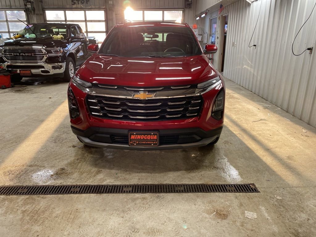 New 2026 Chevrolet Equinox LT w/ Convenience Package II AWD/4WD image 6