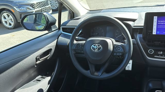Used 2023 Toyota Corolla LE w/ Carpet Mat Package (TMS) FWD image 22