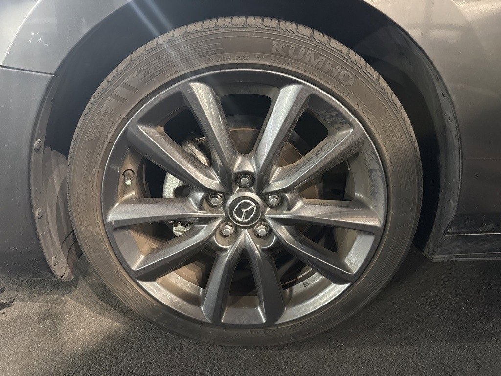 Used 2022 MAZDA MAZDA3 s image 8