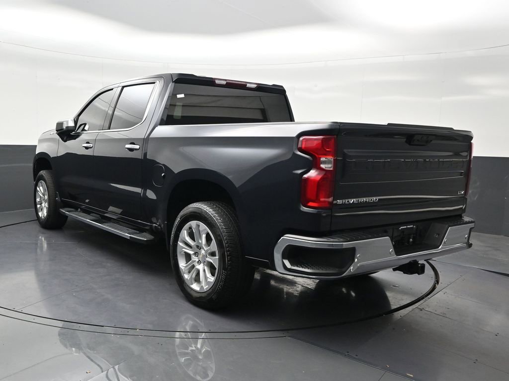 Used 2023 Chevrolet Silverado 1500 LTZ RWD image 3