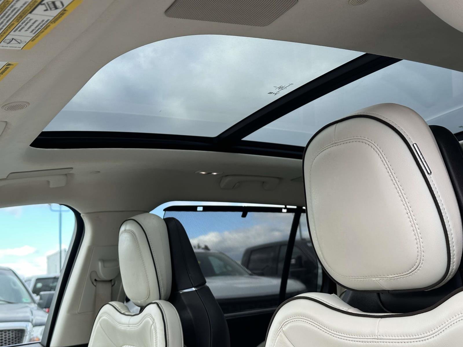 Used 2020 Lincoln Aviator Black Label w/ Dynamic Handling Package image 9