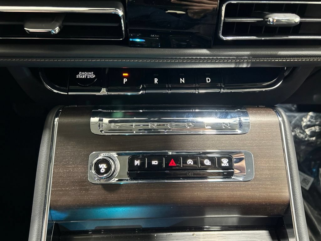 New 2026 Lincoln Aviator Reserve AWD/4WD image 21