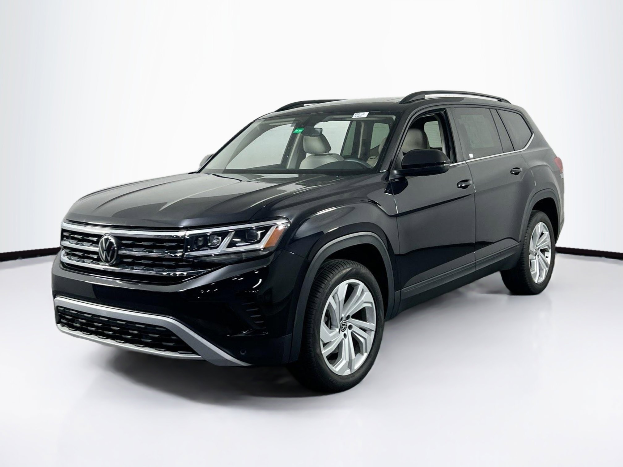 Used 2022 Volkswagen Atlas SE