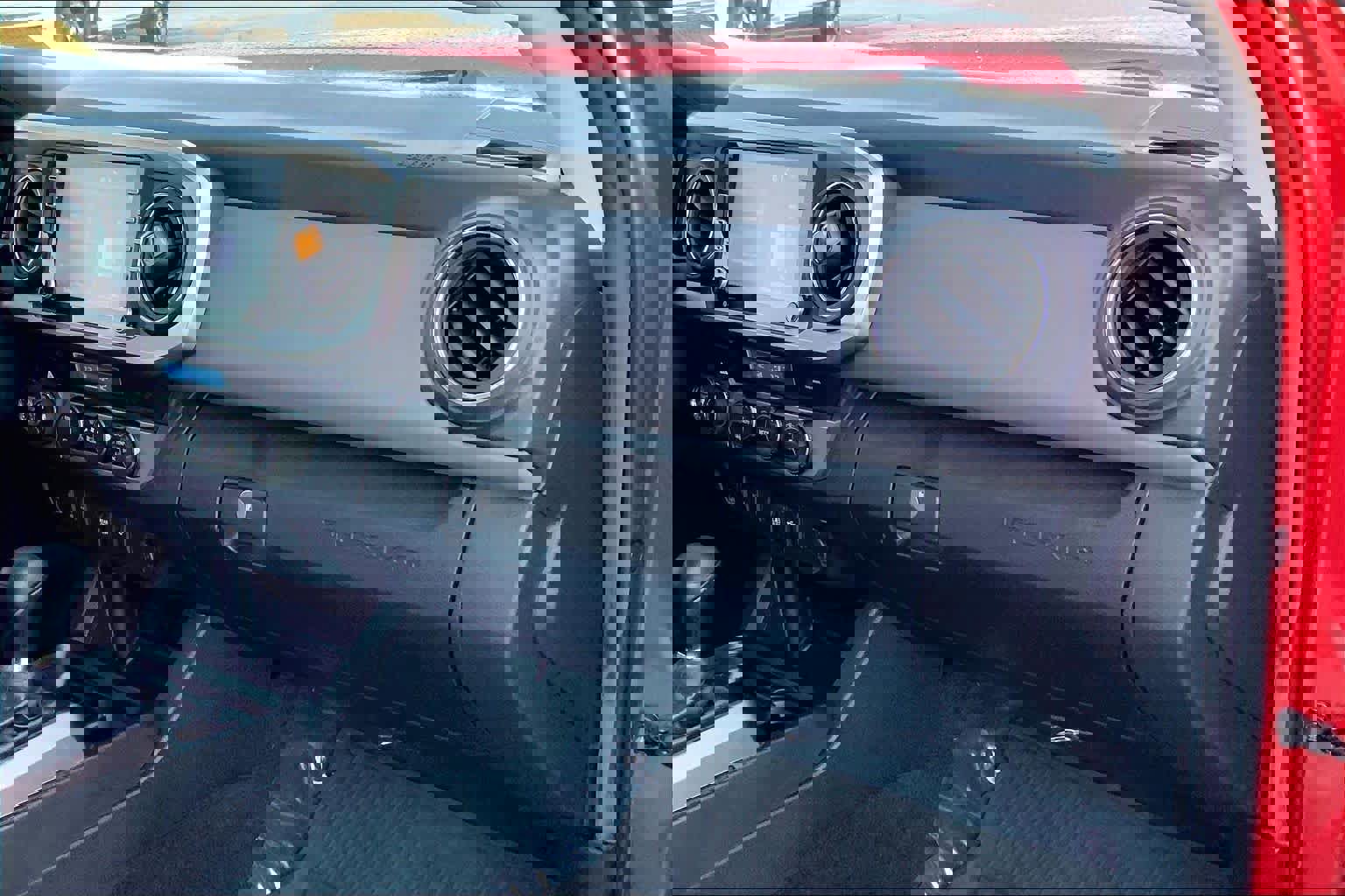 Certified 2023 Toyota Tacoma SR5 w/ Technology Package image 18