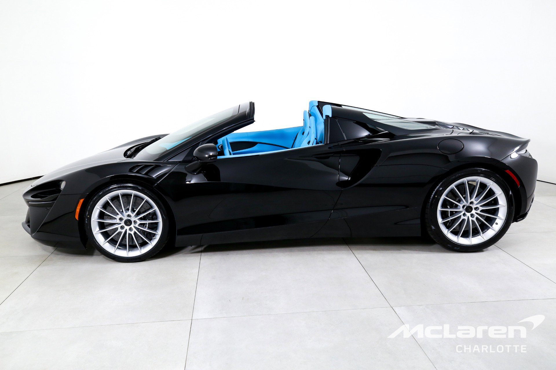 New 2026 McLaren Artura Spider RWD image 7
