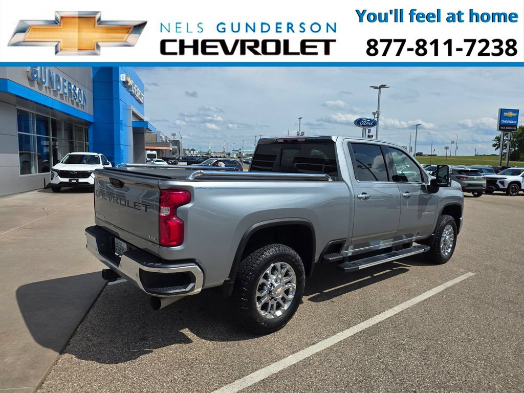 Used 2024 Chevrolet Silverado 2500 LTZ w/ LTZ Premium Package AWD/4WD image 7