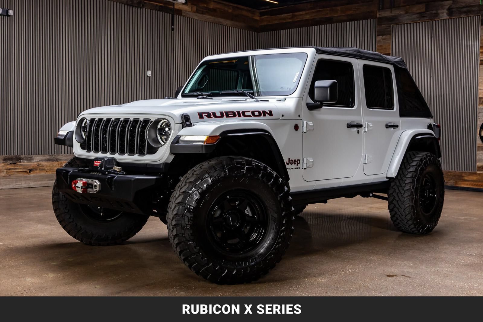 Used 2025 Jeep Wrangler Unlimited Rubicon AWD/4WD image 4