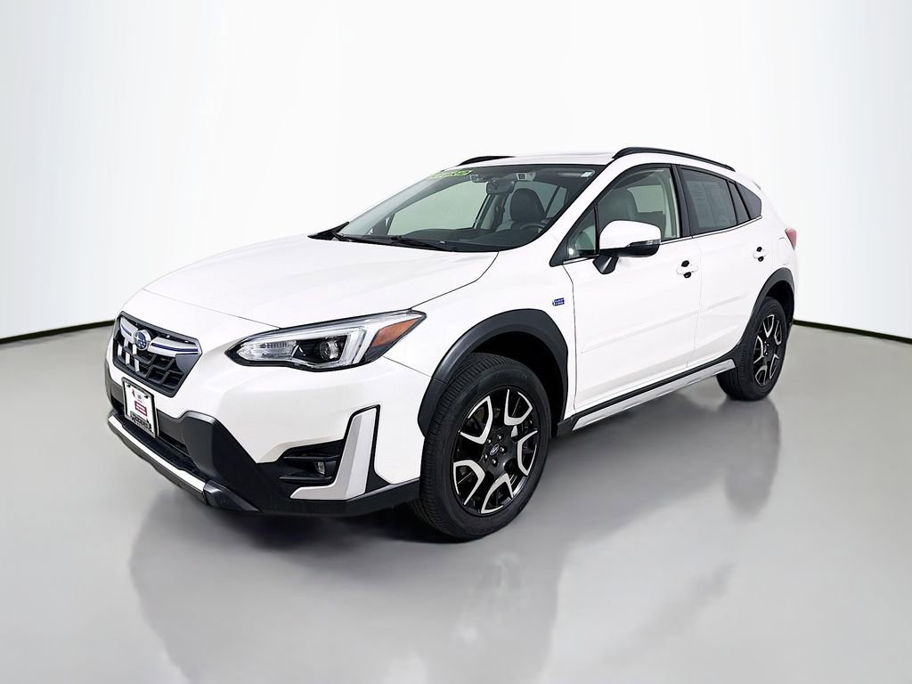 Used 2023 Subaru Crosstrek Hybrid w/ Moonroof Package w/Navigation AWD/4WD image 3