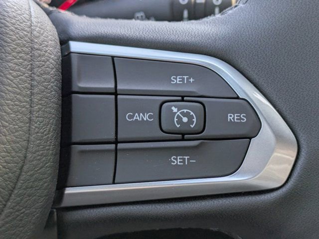 New 2026 Jeep Compass Latitude w/ Sun and Sound Group image 23