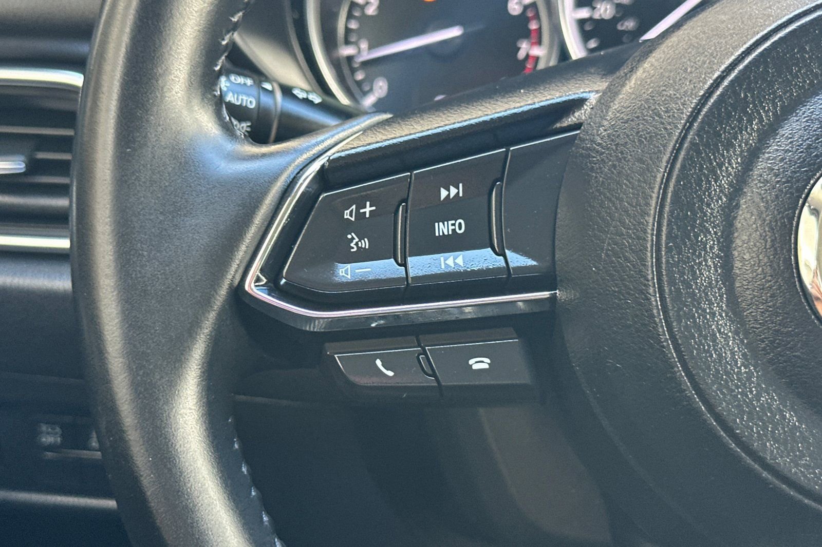Used 2020 MAZDA CX-5 Sport FWD image 27