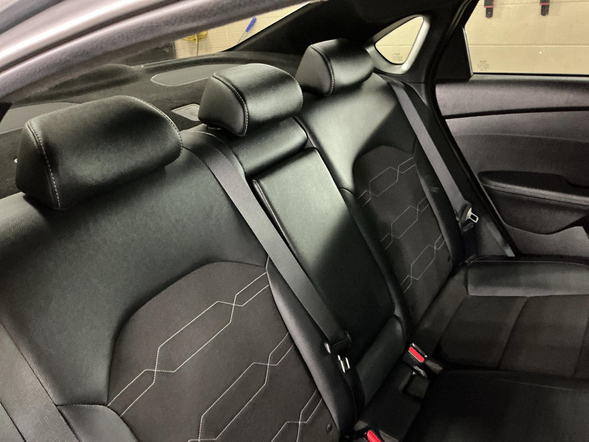 Used 2023 Kia Forte GT-Line w/ GT-Line Premium Package FWD image 12