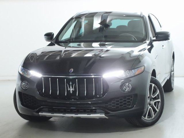 Used 2018 Maserati Levante S GranLusso image 3