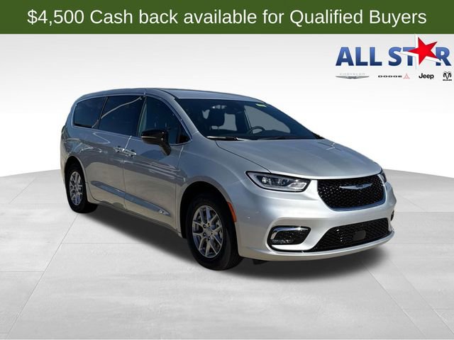 New 2026 Chrysler Pacifica Select image 1