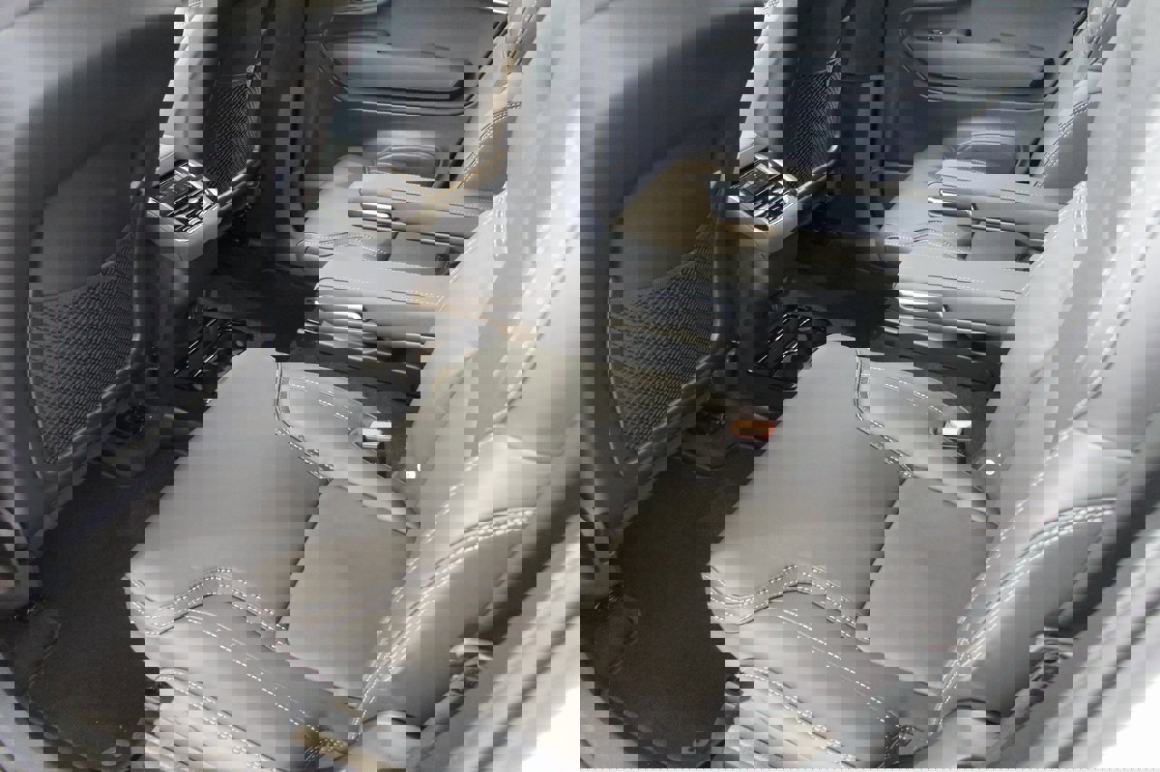 New 2026 Volvo XC90 B6 Ultra image 16