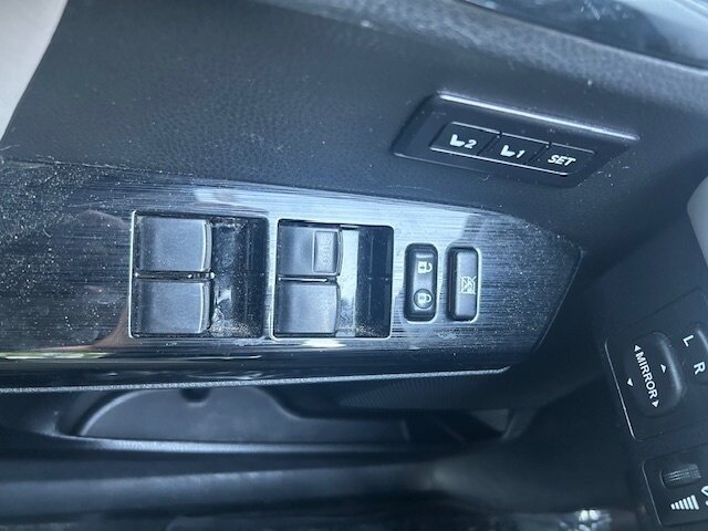 Used 2016 Toyota RAV4 Limited w/ Advanced Technology Package AWD/4WD image 22