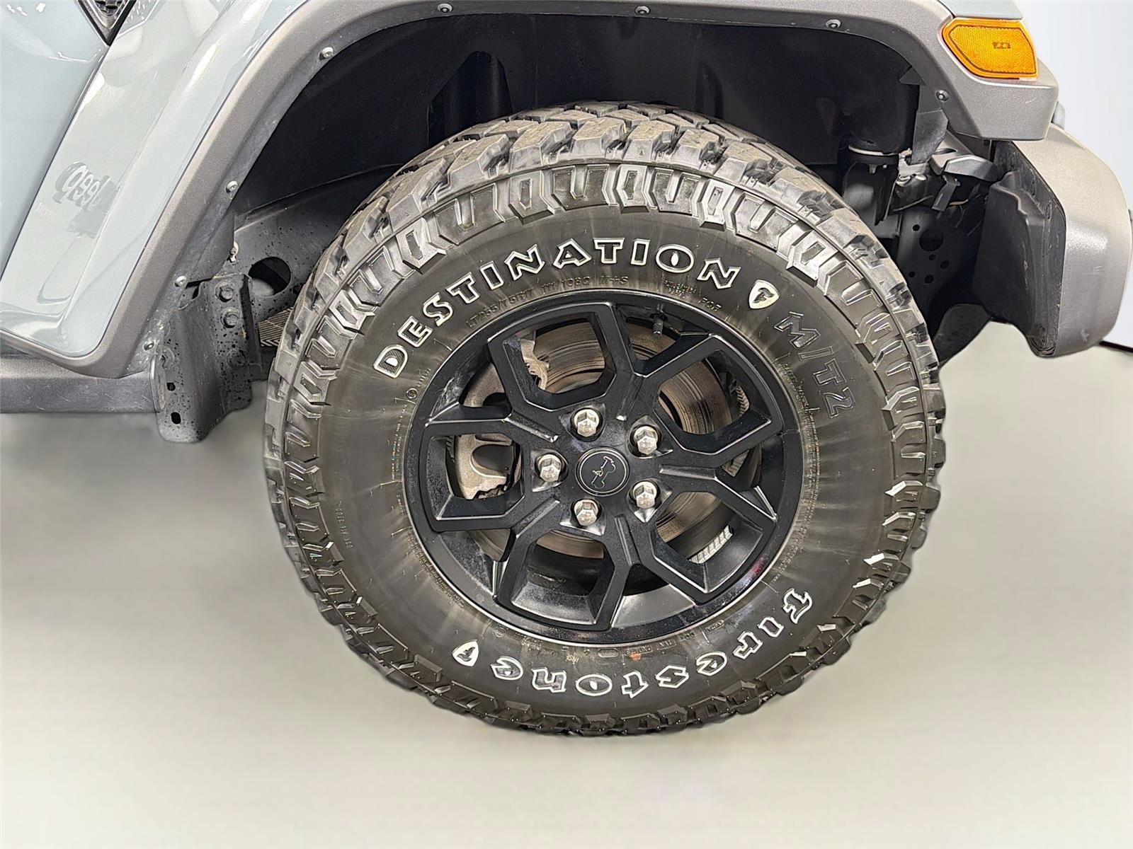 Used 2025 Jeep Gladiator Sport AWD/4WD image 36