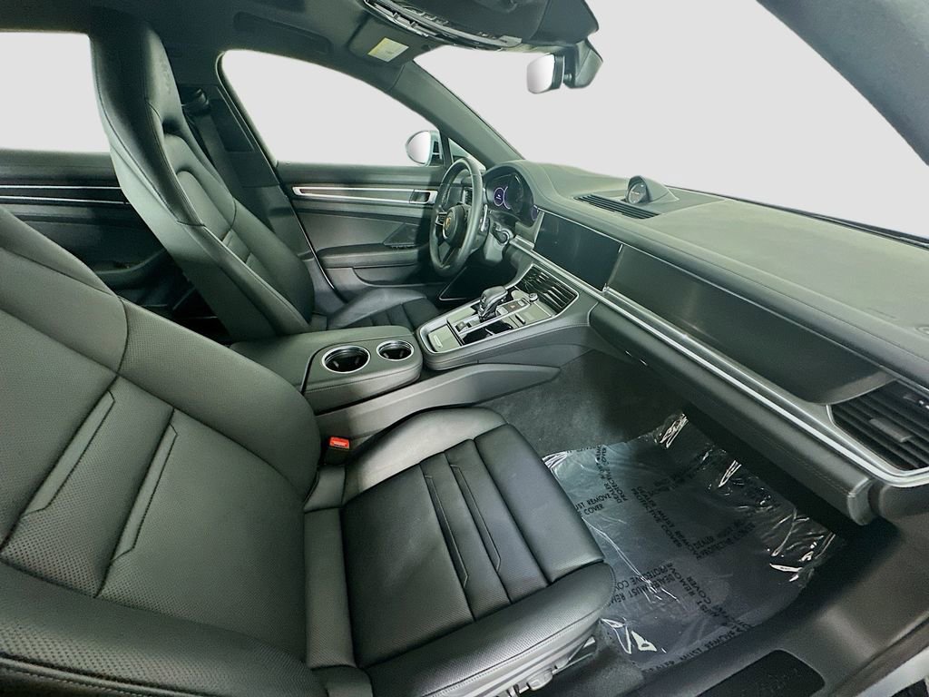 Certified 2023 Porsche Panamera 4 image 30
