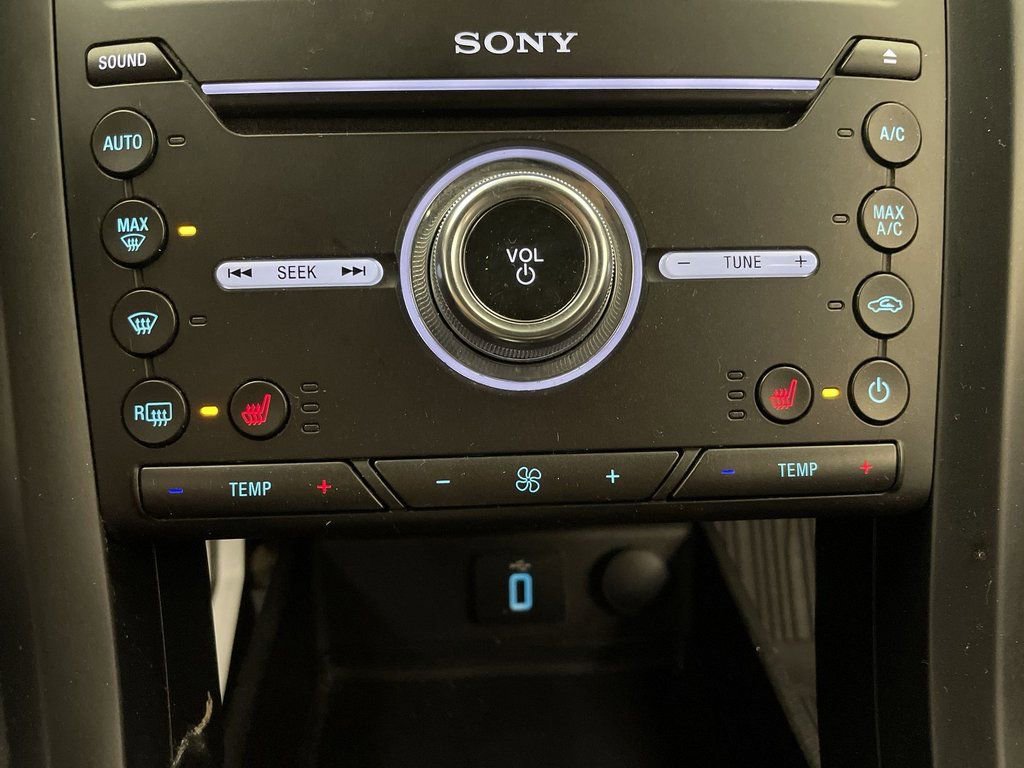 Used 2018 Ford Fusion Titanium image 11