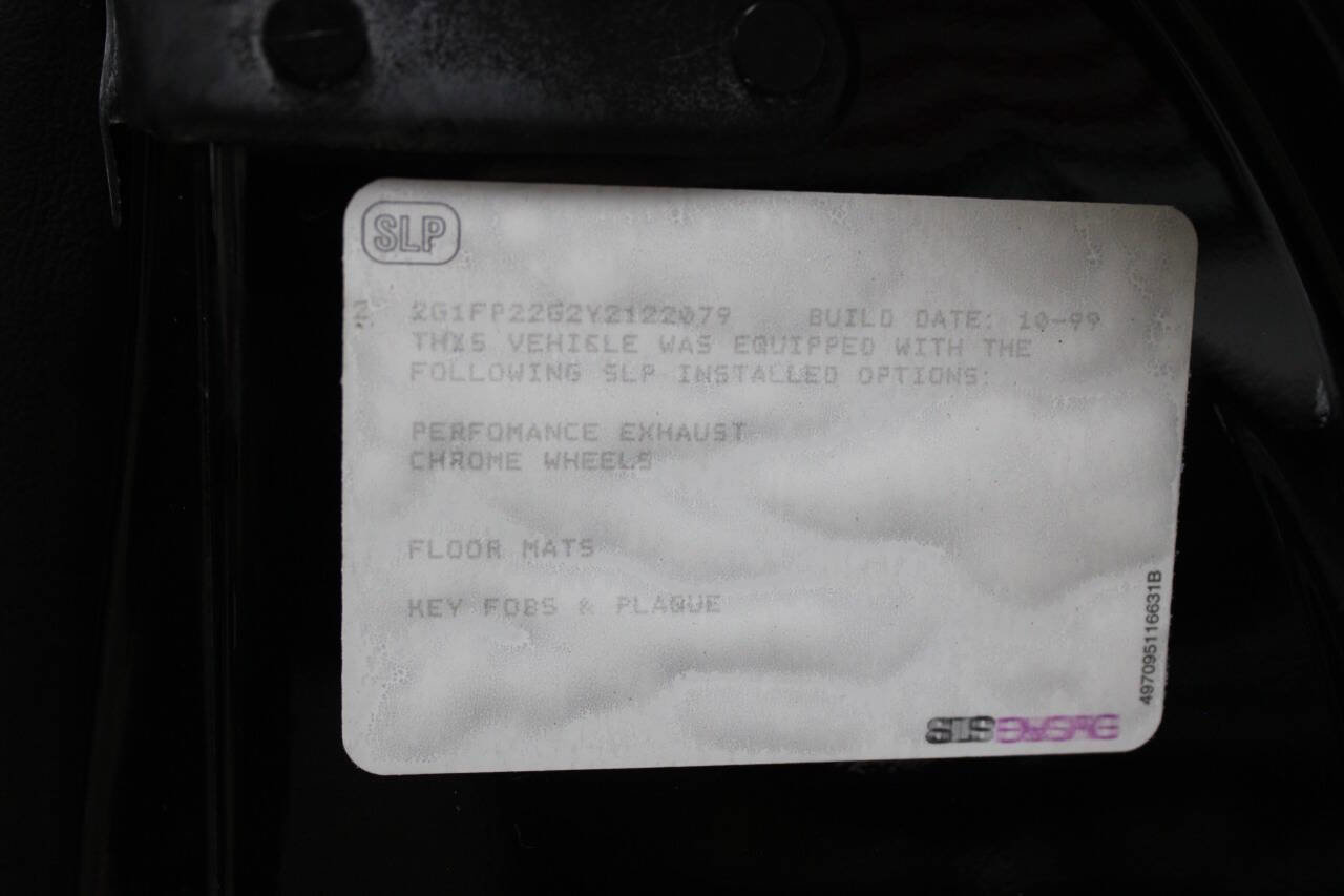 Used 2000 Chevrolet Camaro Z28 w/ SS Performance/Appearance Pkg image 19