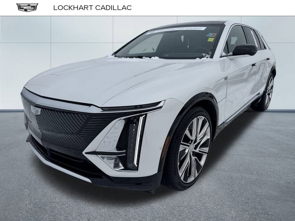 Certified 2024 Cadillac Lyriq Luxury w/ LPO, Floor Liner Package image 6