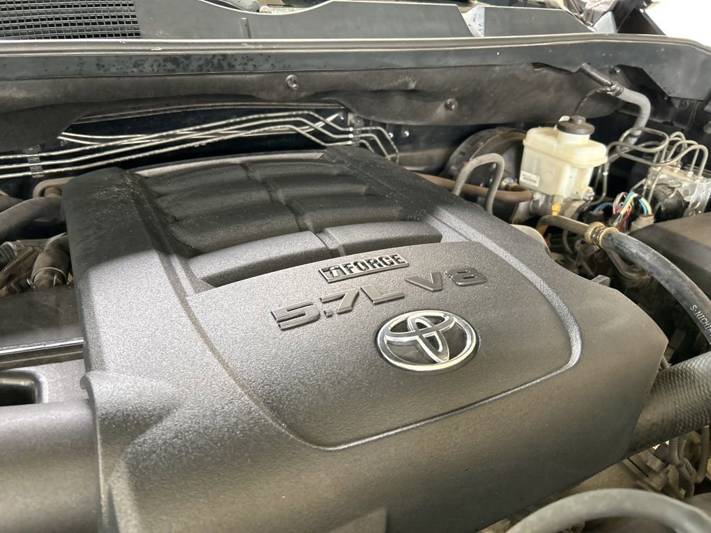 Used 2017 Toyota Tundra SR5 image 11