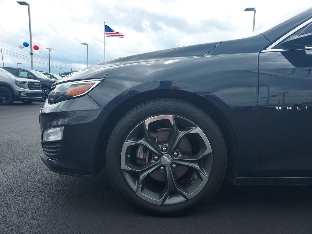 Used 2023 Chevrolet Malibu LT FWD image 16