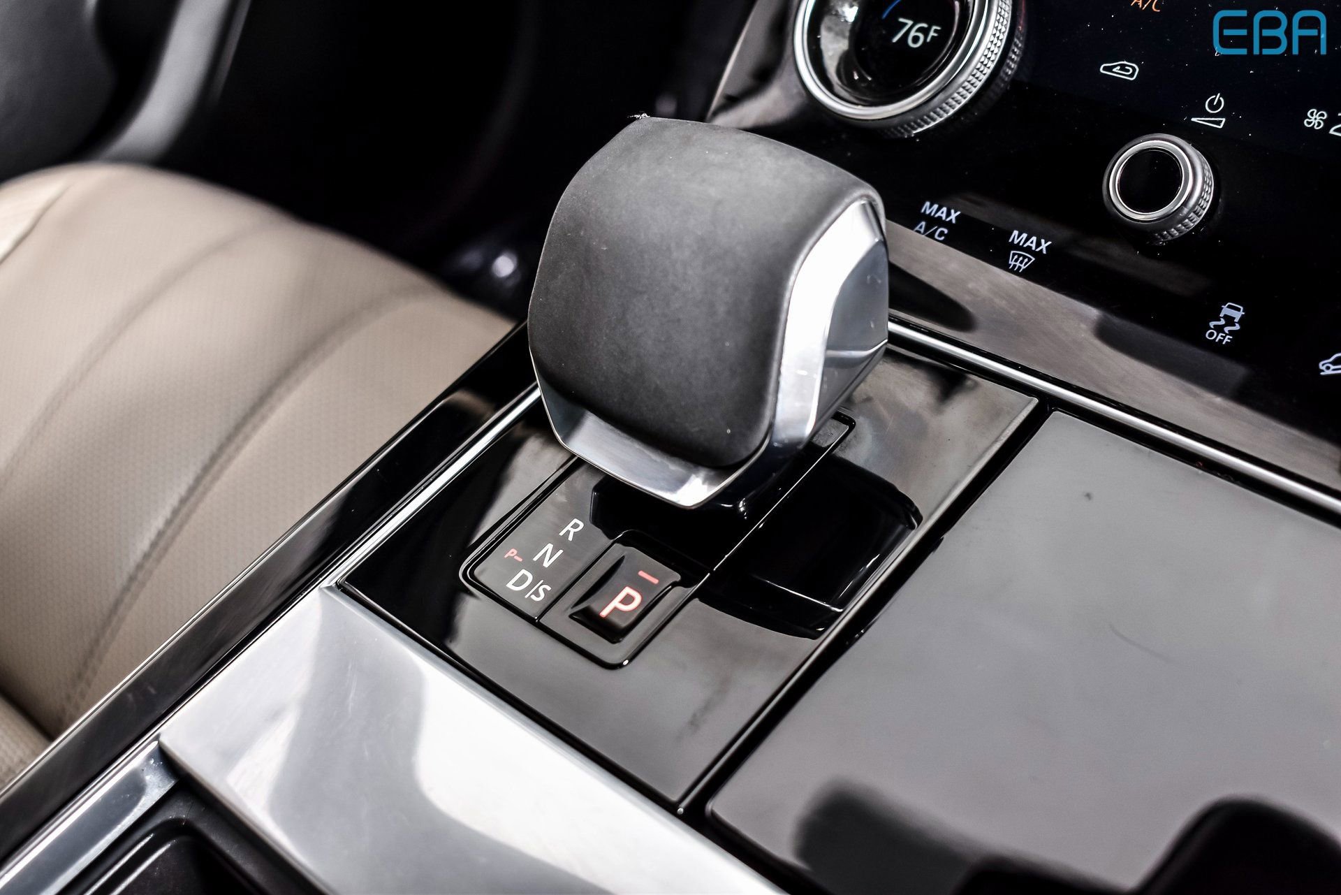 Used 2021 Land Rover Range Rover Velar R-Dynamic S AWD/4WD image 28