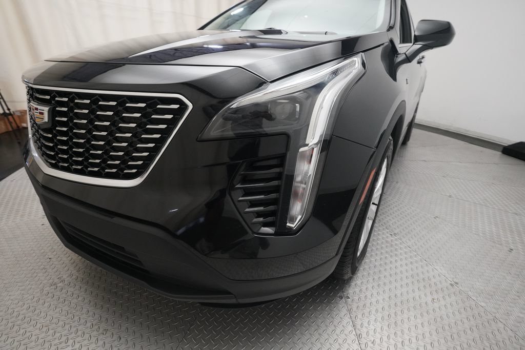 Used 2020 Cadillac XT4 Luxury w/ Cold Weather Package AWD/4WD image 22