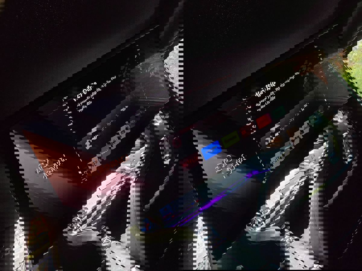 Used 2024 BMW i7 xDrive60 w/ Executive Package image 25