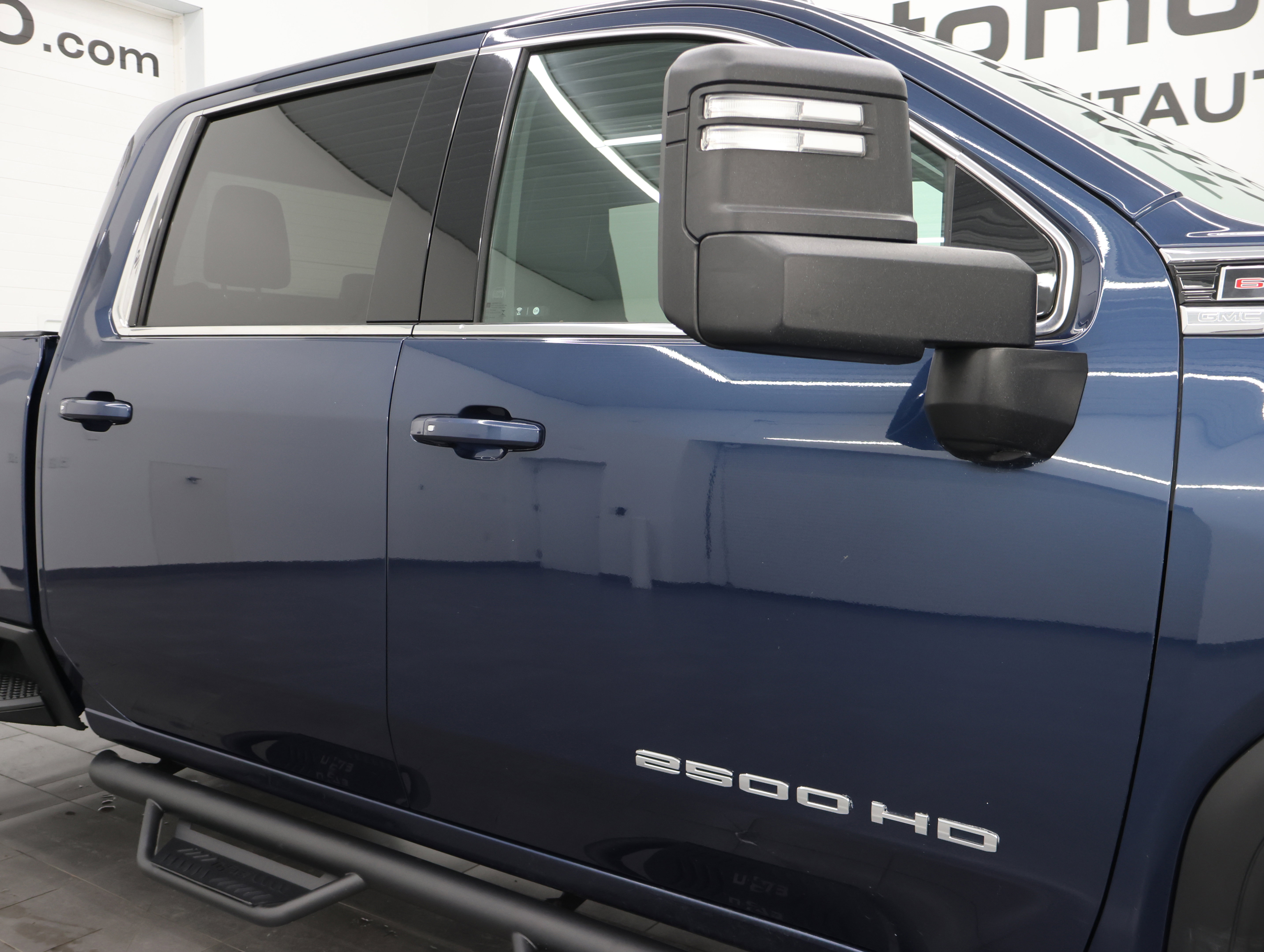 Used 2021 GMC Sierra 2500 SLE w/ X31 Off-Road Package AWD/4WD image 23