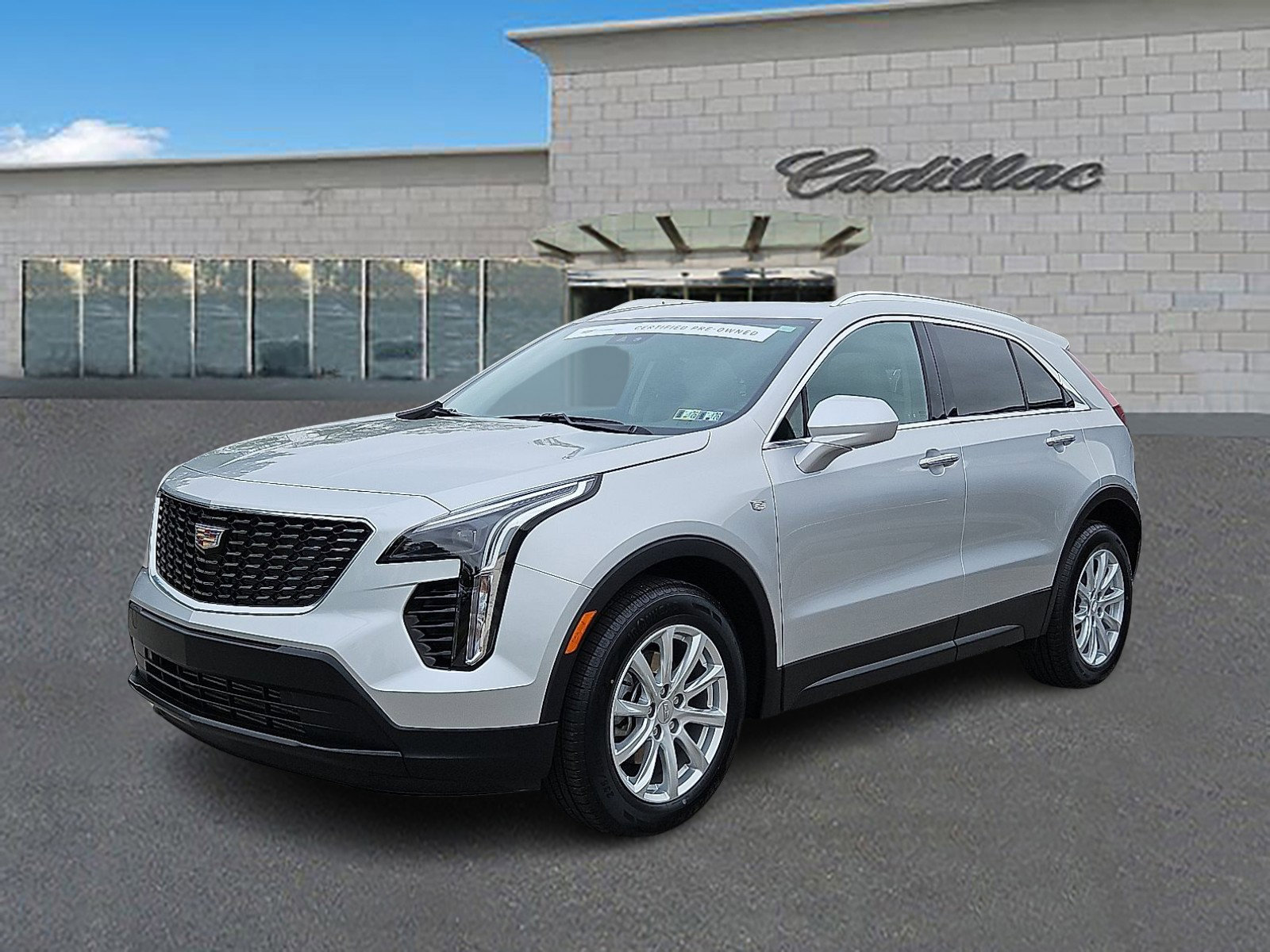 Certified 2022 Cadillac XT4 Luxury w/ Driver Awareness Package