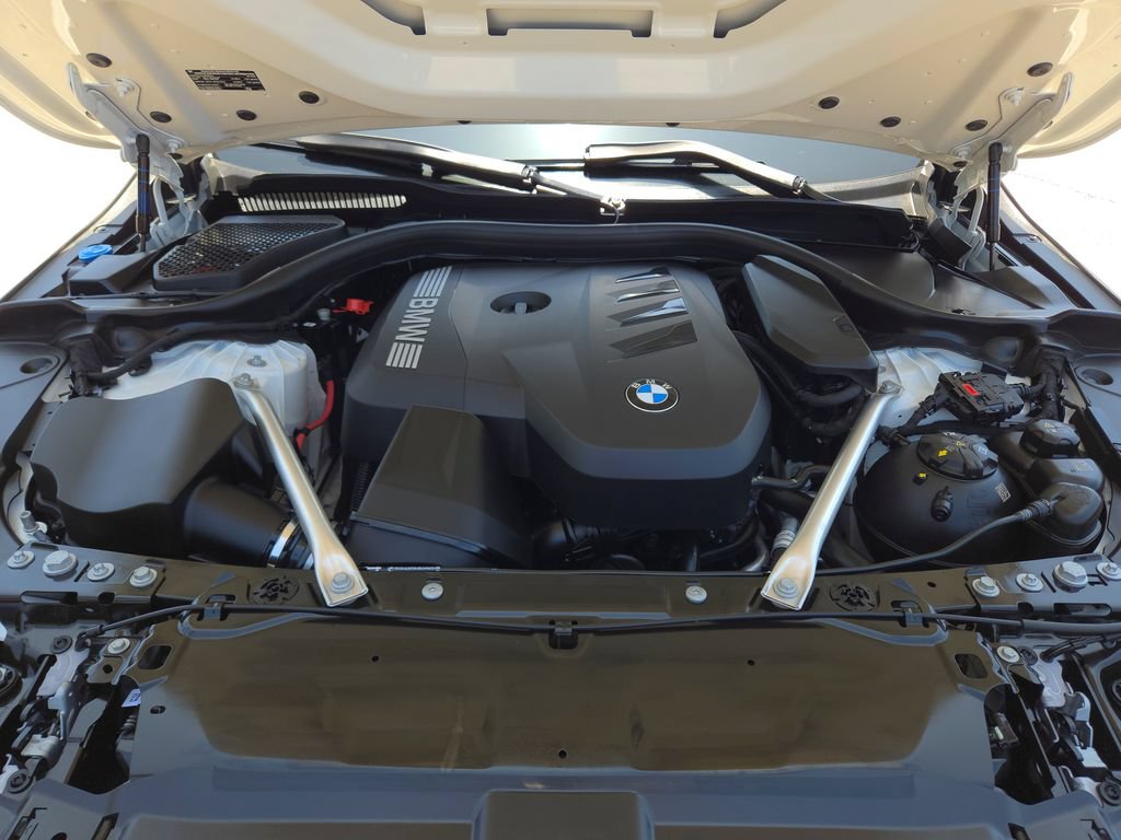 Used 2026 BMW 530i w/ Premium Package RWD image 23
